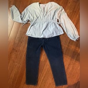 Nice outfit: 14P jeans, 100% Lg cotton blouse.  Great for many occasions!